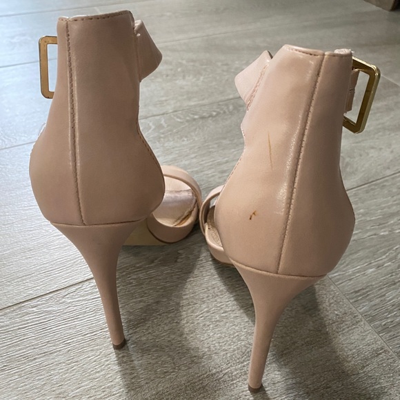 Tan Steve Madden Marlenee heels - Picture 3 of 6